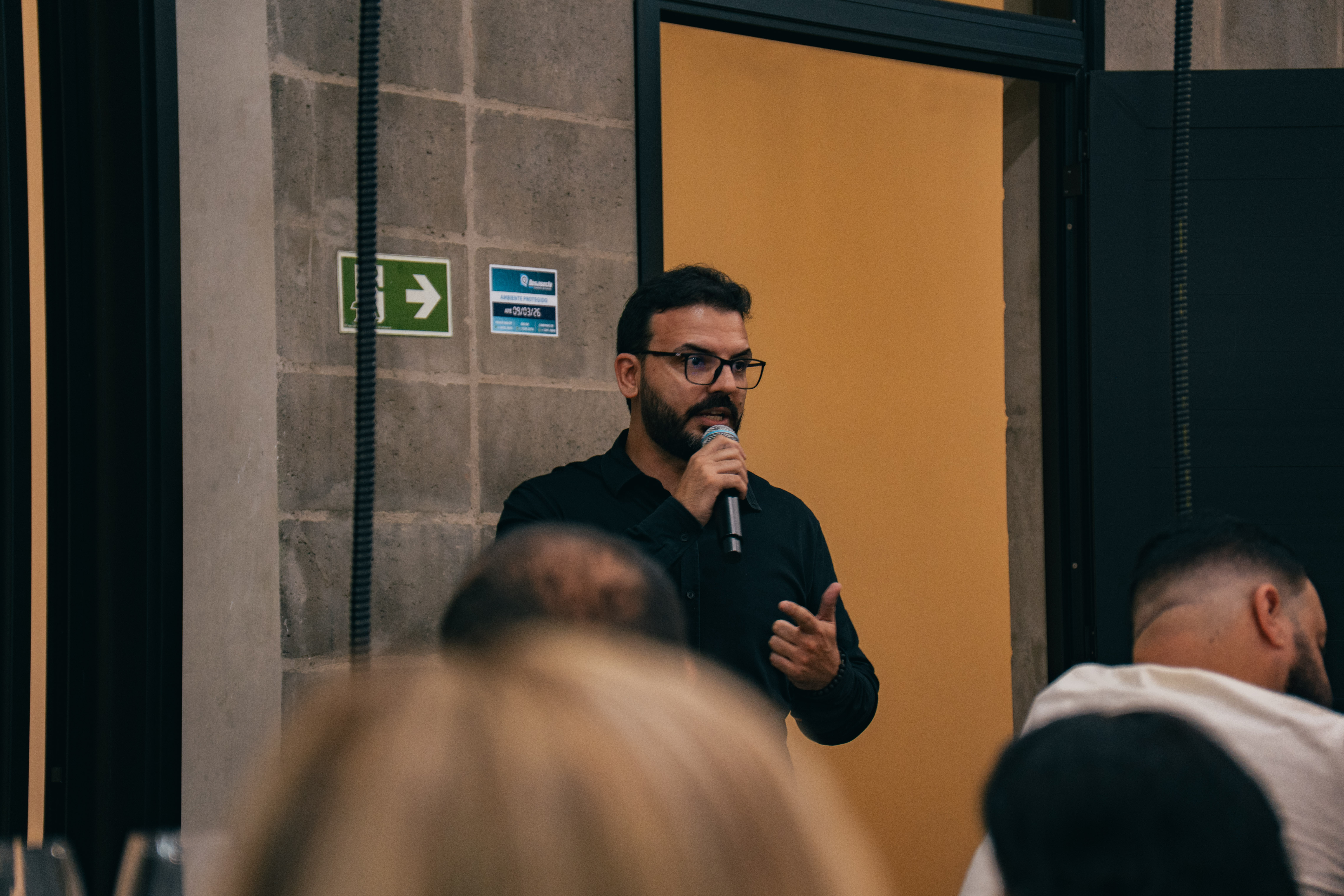 André em apresentação corporativa